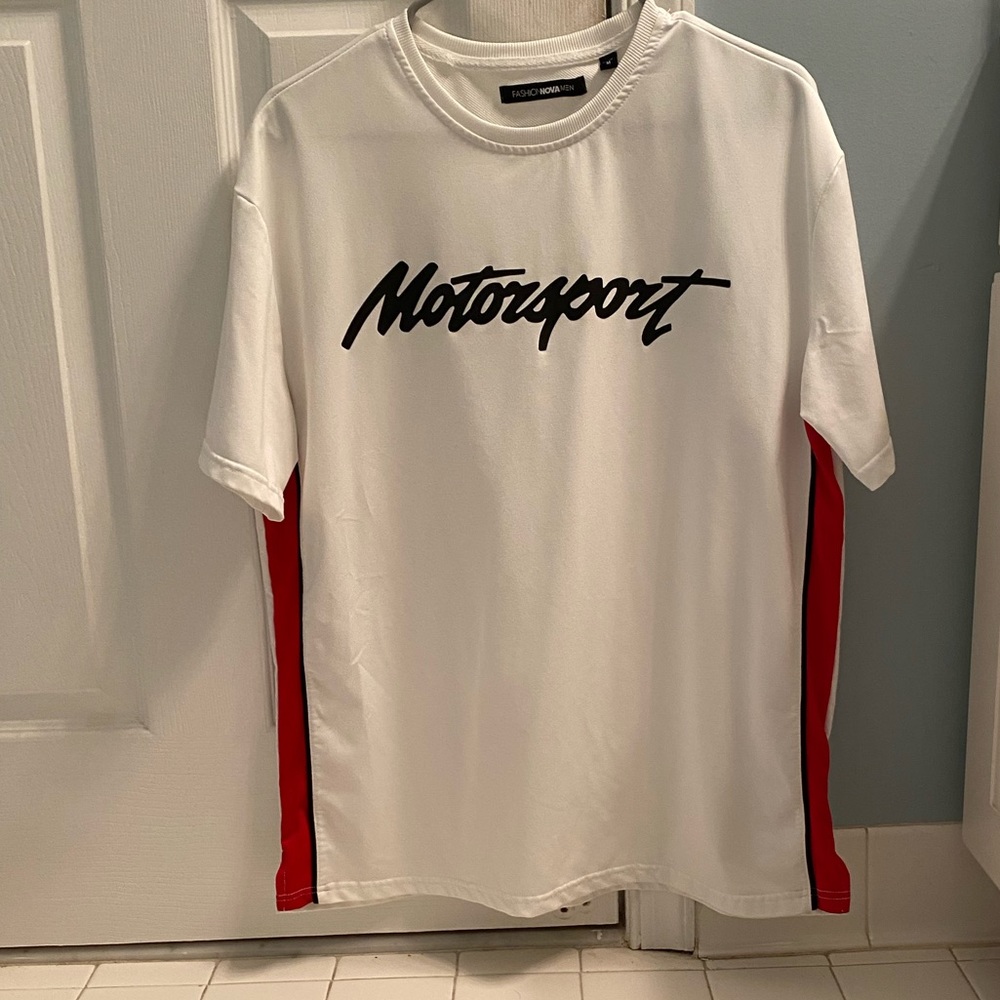 Fashion Nova Graphic Tee